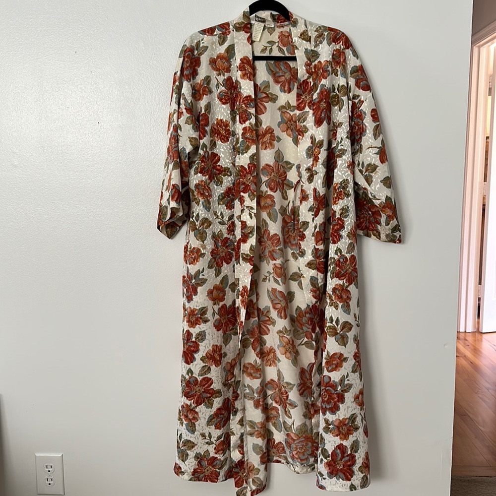 vintage floral robe